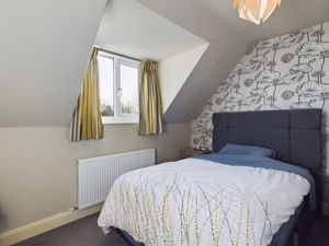 Bedroom- click for photo gallery